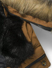 Load image into Gallery viewer, Carhartt-WIP Trapper Parka - Hamilton Brown / Black