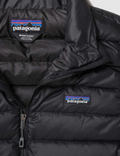 Load image into Gallery viewer, Patagonia Down Sweater Vest - Black
