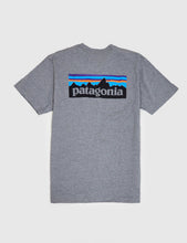 Load image into Gallery viewer, Patagonia P-6 Logo Pocket Responsibili-Tee T-Shirt - Gravel Heather Grey
