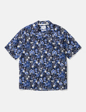 Load image into Gallery viewer, Norse Projects Carsten Liberty Print Shirt (Short Sleeve) - Dark Navy Blue
