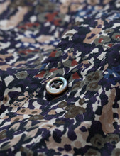 Load image into Gallery viewer, Norse Projects Carsten Liberty Print Shirt (Short Sleeve) - Ivy Green
