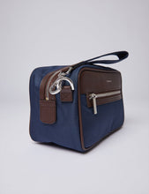 Load image into Gallery viewer, Sandqvist Jonas Wash Bag - Navy Blue/Brown

